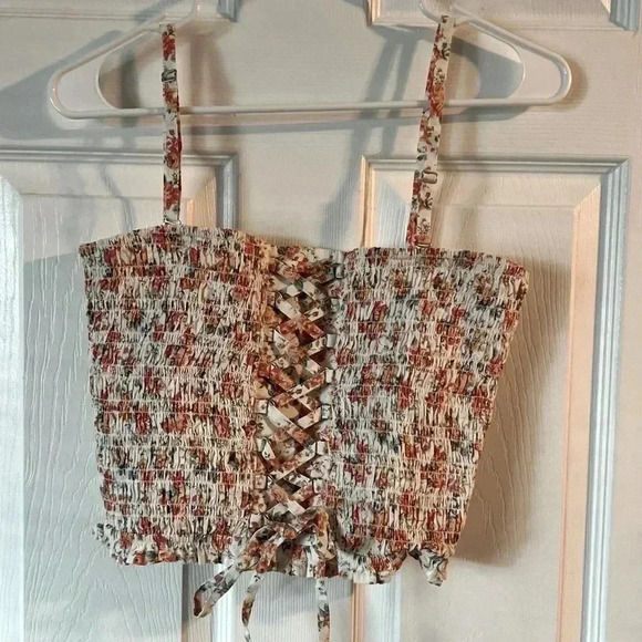 American Eagle Outfitters Tops - American Eagle Women’s NWT Floral Tank Top. Size large